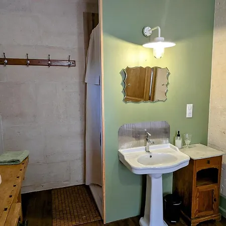 Maison De Caractere Paisible - 6 Pers. - Fr-1-585-186 Holiday home *