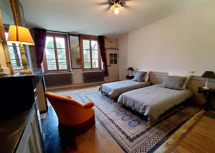 Holiday home Maison De Caractere Paisible - 6 Pers. - Fr-1-585-186